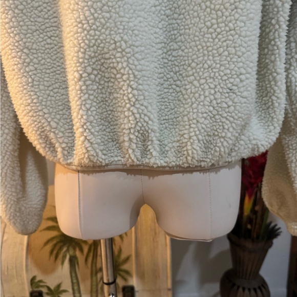 Tommy Jeans Hooded Sherpa Jacket Women's Snow-White S/P Small Full zip - Picture 5 of 8